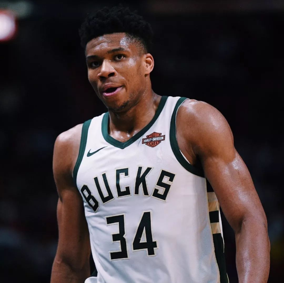 首杀参与率 首杀参与率